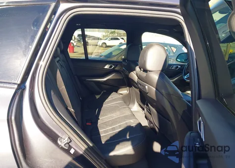 2019 BMW X5 xDrive40I z USA, uszkodzony, nr VIN 5UXCR6C5XKLL52404